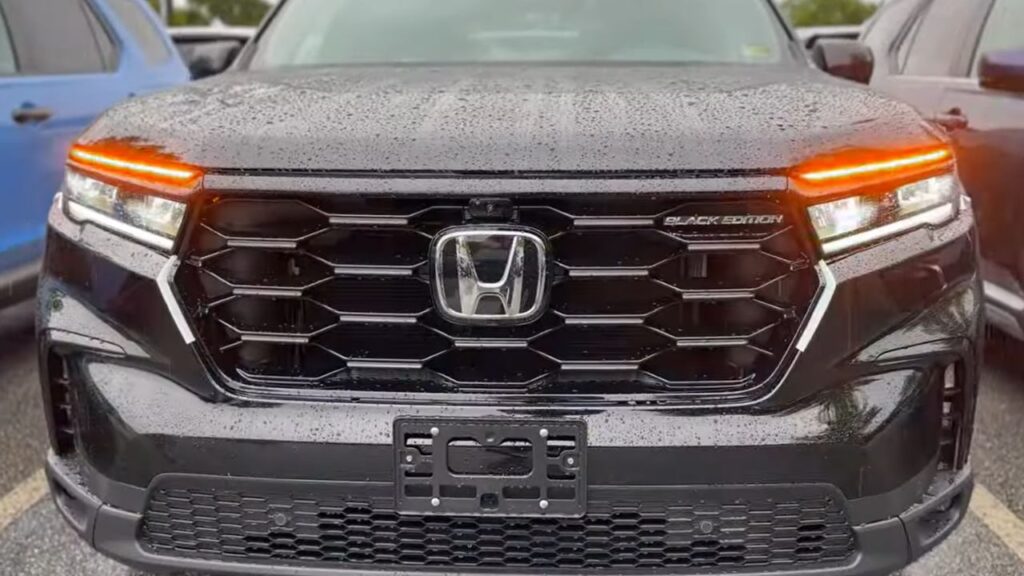 2026 Honda Pilot Front Grill