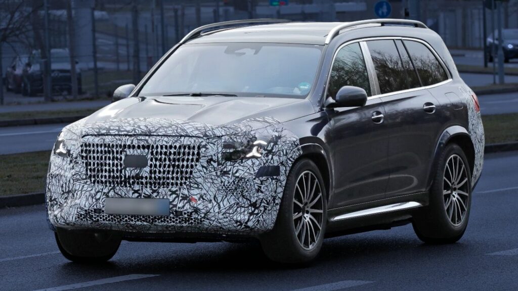 2027 Mercedes GLS Spy Shots