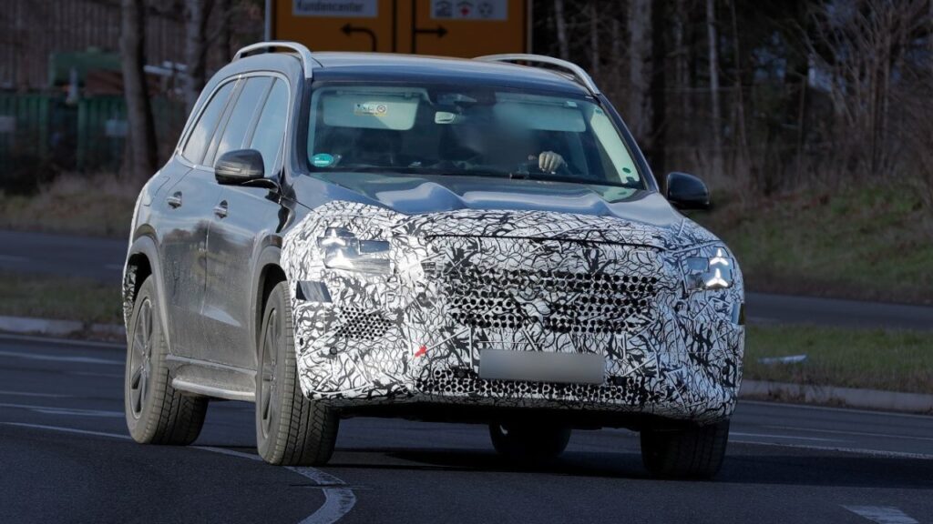 2027 Mercedes GLS Starry Headlights