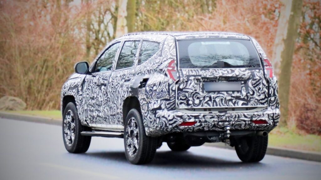 Mitsubishi’s 2026 Pajero Sport Spy Shot