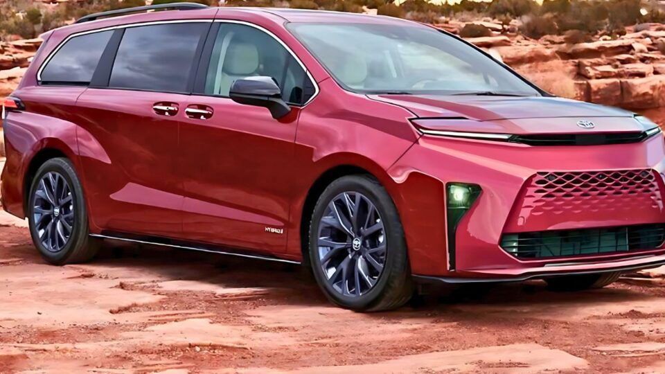 Toyota Sienna Set for a Bold 2026 Refresh: What to Expect